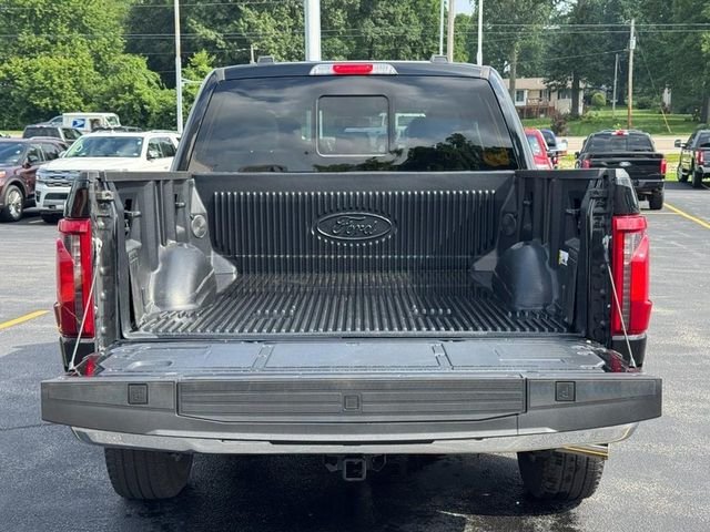 Used 2024 Agate Black Metallic Ford XLT image 5