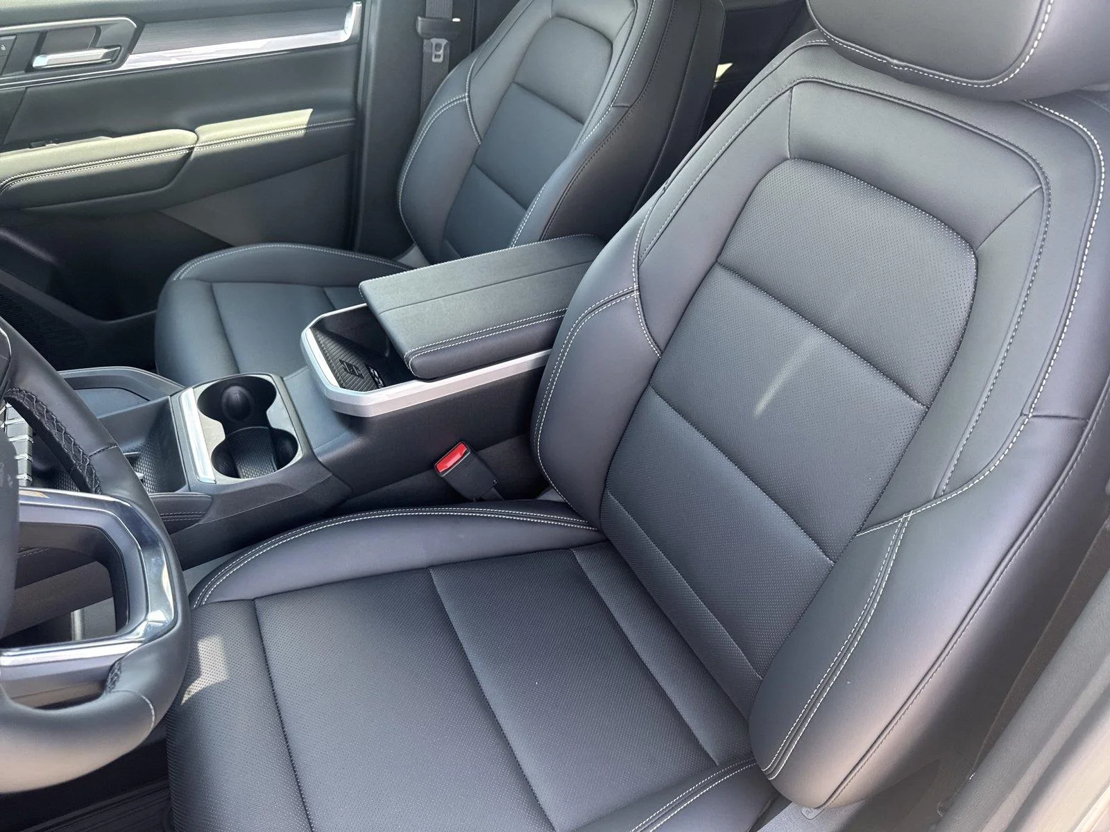 2027 GMC Terrain Elevation - Photo 13