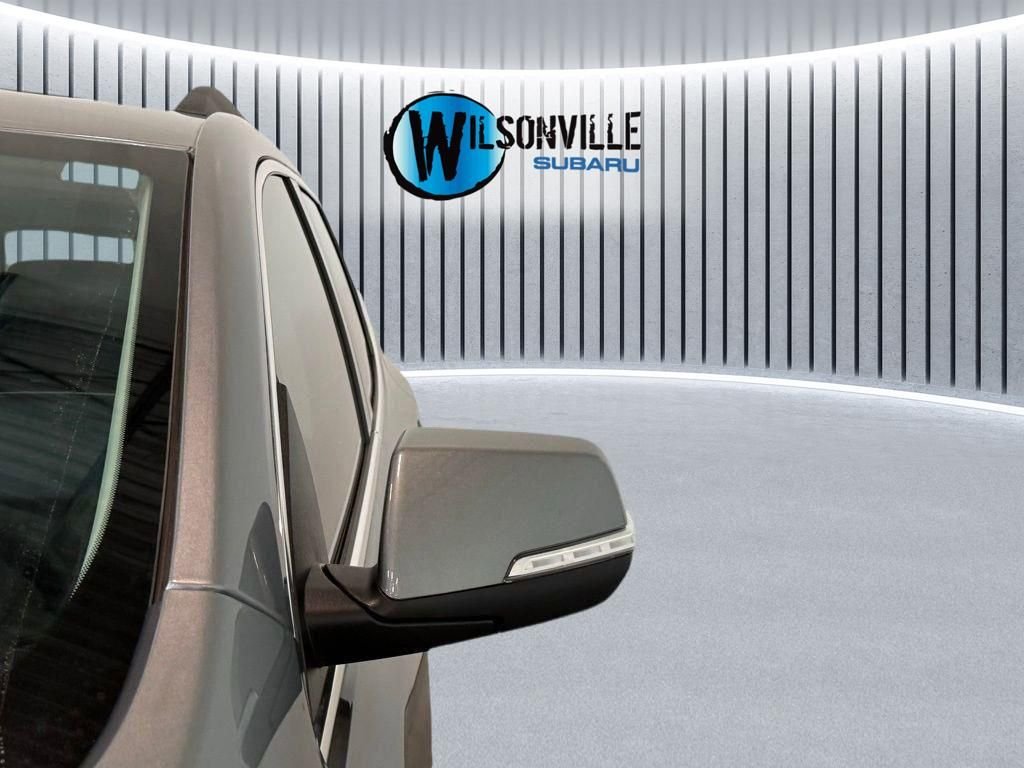 Used 2023 Silver GMC Denali image 18