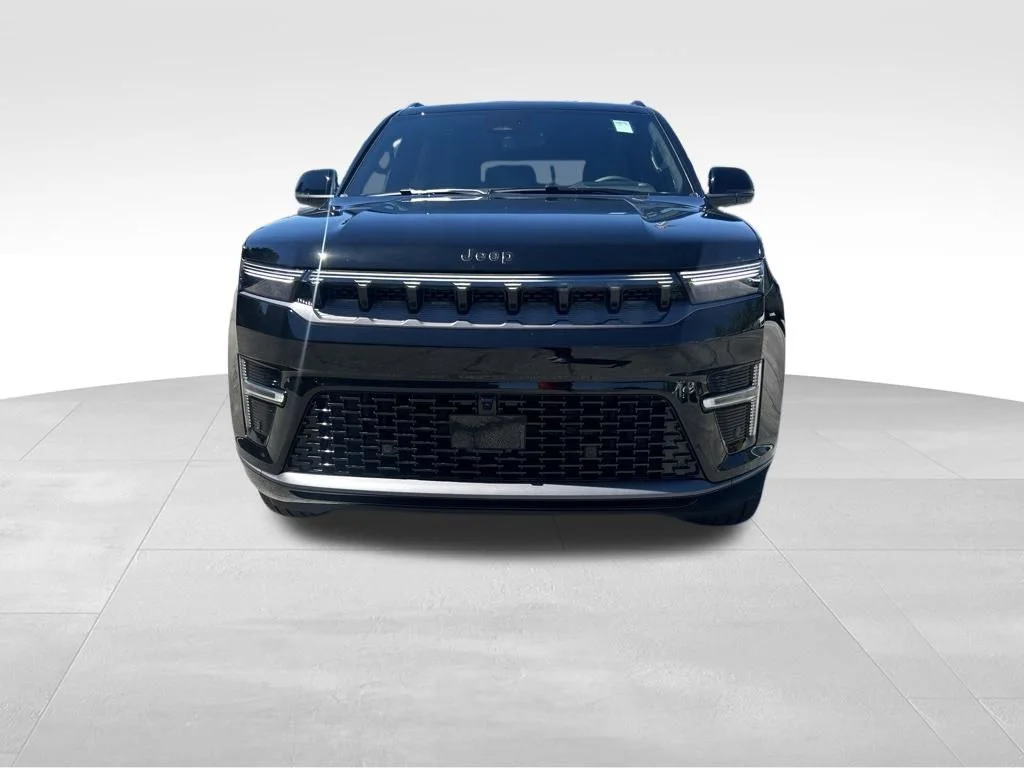 New 2026 High Gloss Black Exterior Paint Jeep Summit Reserve image 2