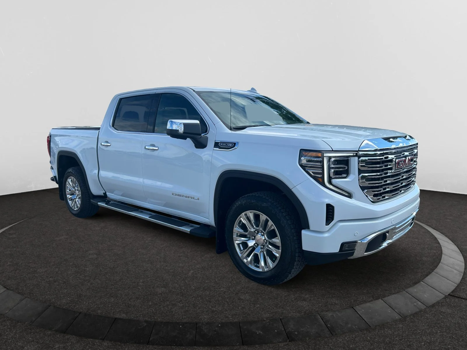 New 2026 Glacier White Tricoat GMC Denali image 7