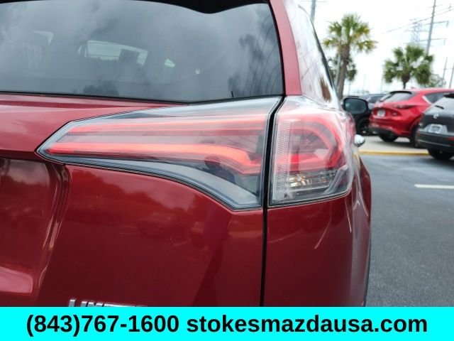 Used 2018 Red Toyota Limited image 28