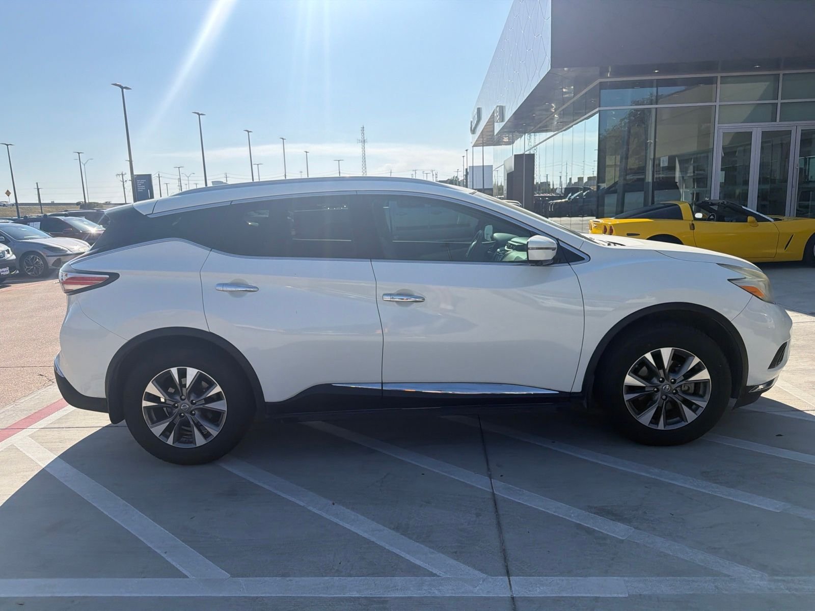 Used 2017 Pearl White Nissan SL image 4