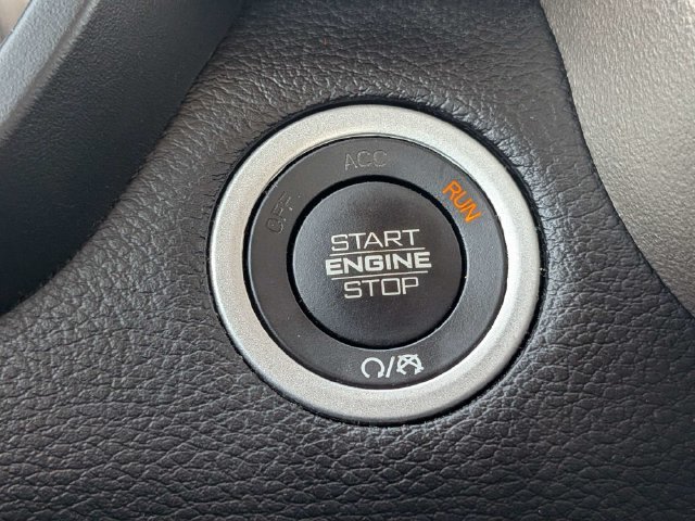 Used 2020 Gray Ram Laramie image 27