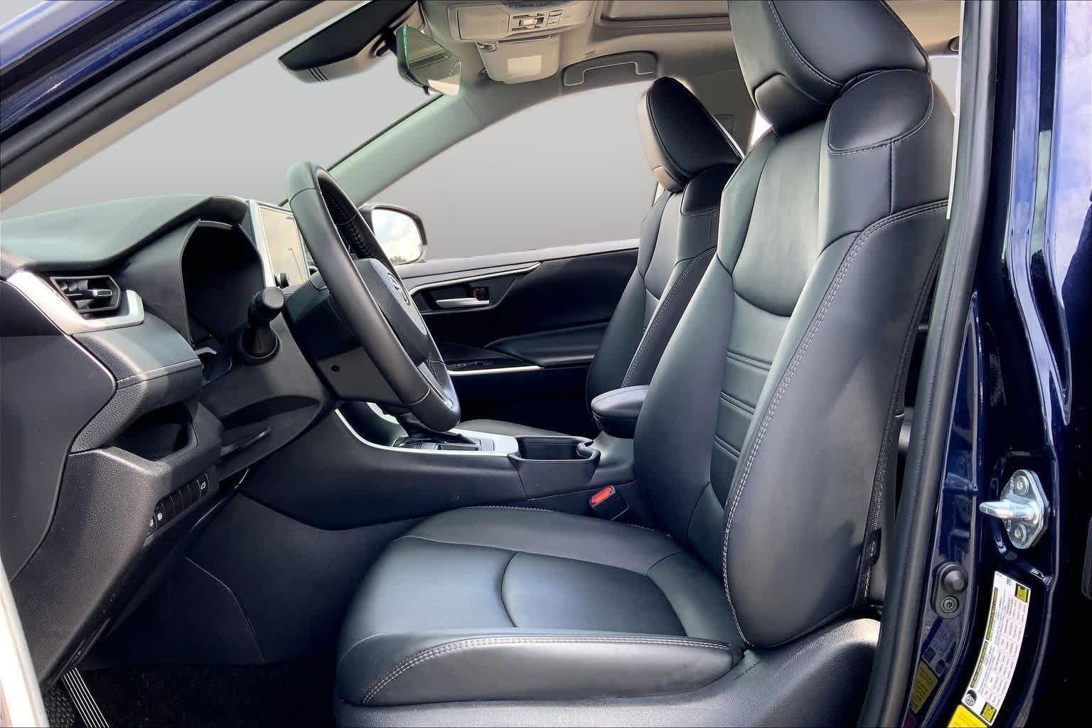 Used 2025 Blueprint Toyota XLE Premium image 8