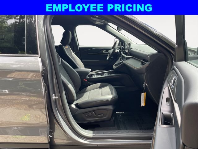 New 2026 Gray Ford Tremor image 15