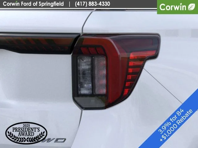 New 2026 Star White Metallic Tri-Coat Ford Active image 23