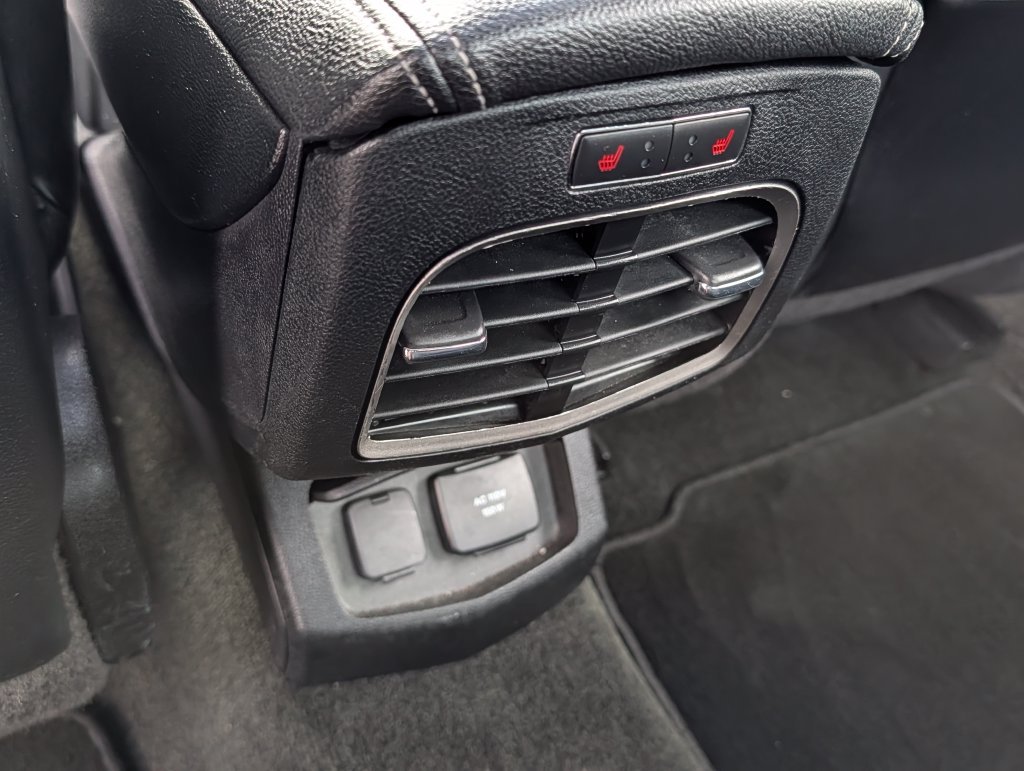 2016 Lincoln MKZ Hybrid - Photo 13