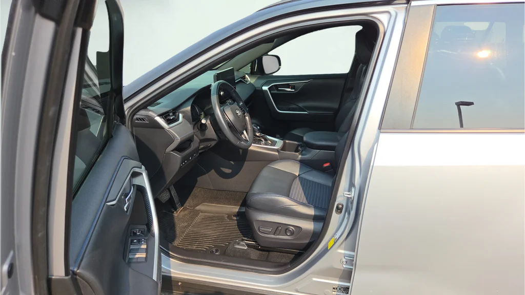 Used 2023 Silver Toyota XSE image 38