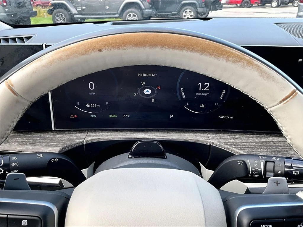 Used 2024 Gray Hyundai Calligraphy image 19
