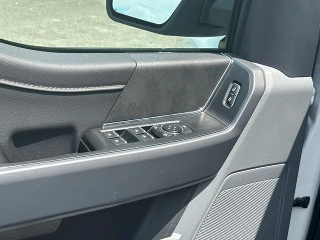 Used 2025 White Ford XLT image 25
