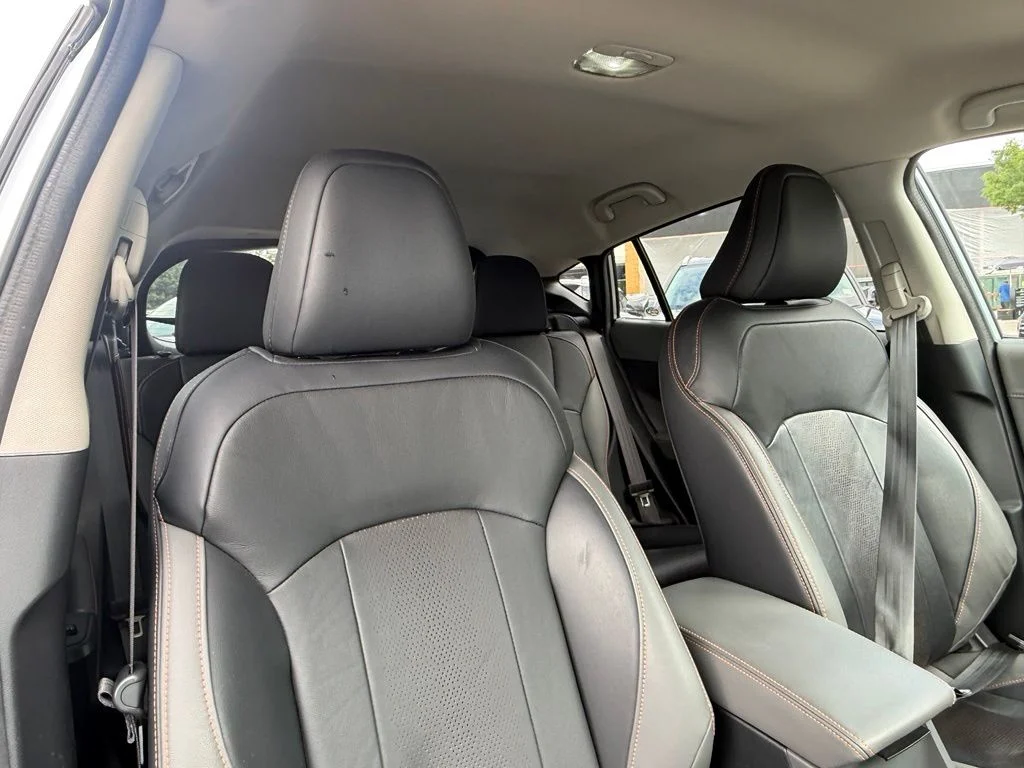 Used 2024 Ice Silver Metallic Subaru Limited image 29