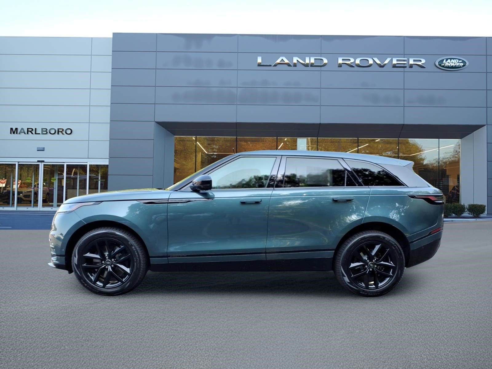 New 2026 Giola Green Land Rover P250 Base image 6