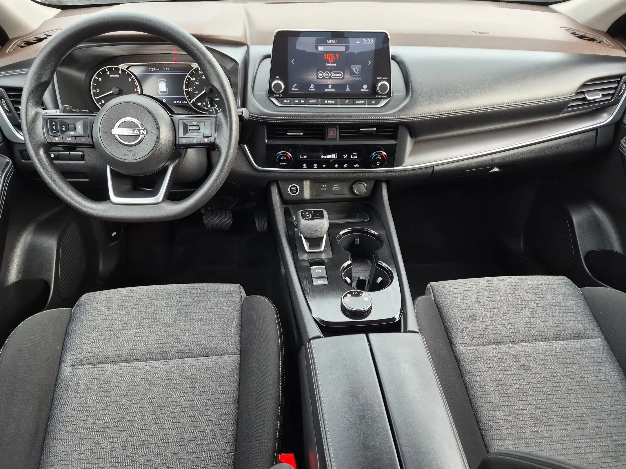 Used 2023 Pearl White Tricoat Nissan SV image 23