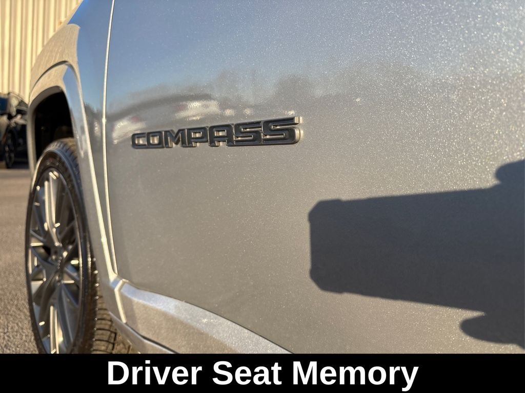 Used 2022 Silver Jeep High Altitude image 16