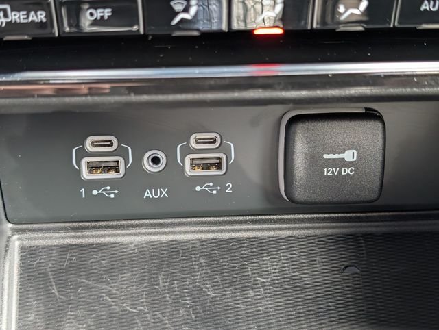 Used 2023 White Jeep Altitude X image 32