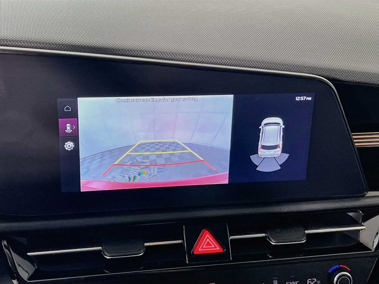 Used 2023 Runway Red Kia Wind image 14