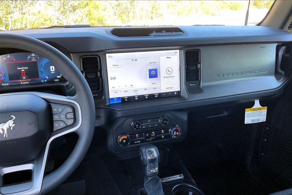 New 2025 Ford Bronco Base 4D Sport Utility