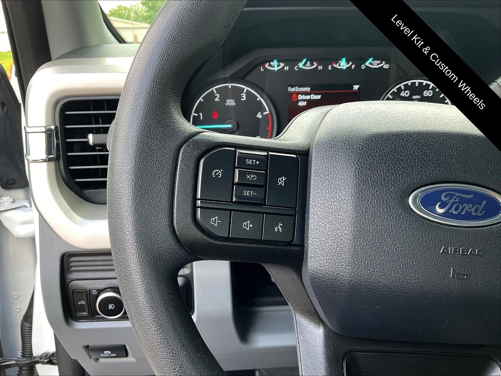 Used 2026 White Ford XLT image 14