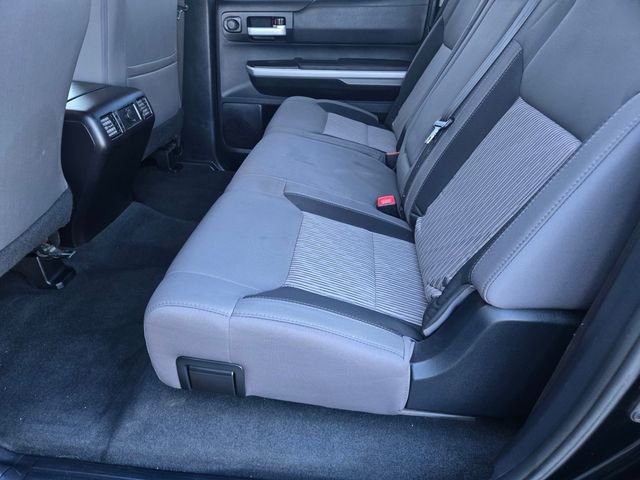 Used 2014 Black Toyota SR5 image 12