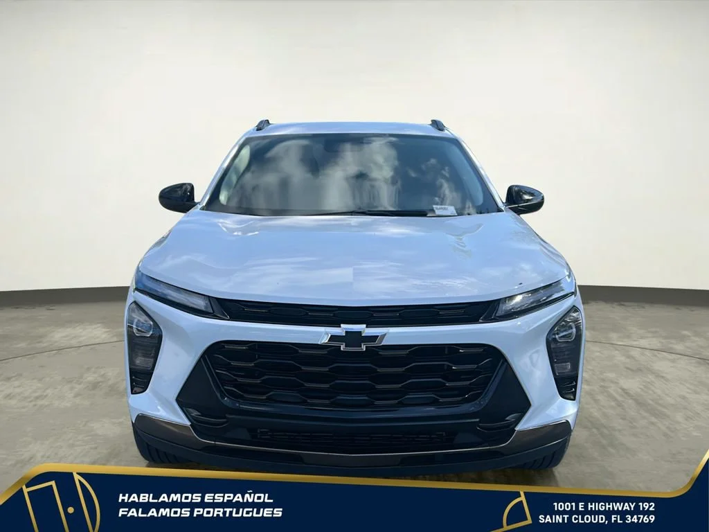 Used 2024 Summit White Chevrolet ACTIV image 9