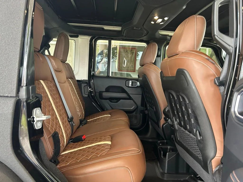 Used 2021 Black Jeep Unlimited Rubicon image 34