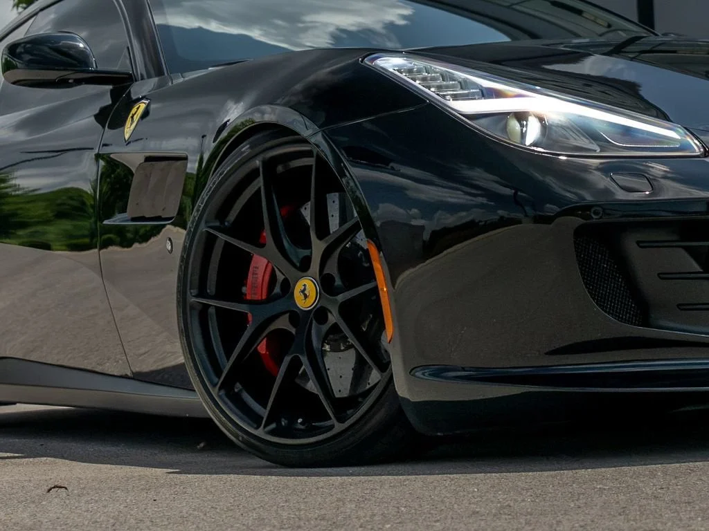 Used 2019 Nero Ferrari V12 image 51