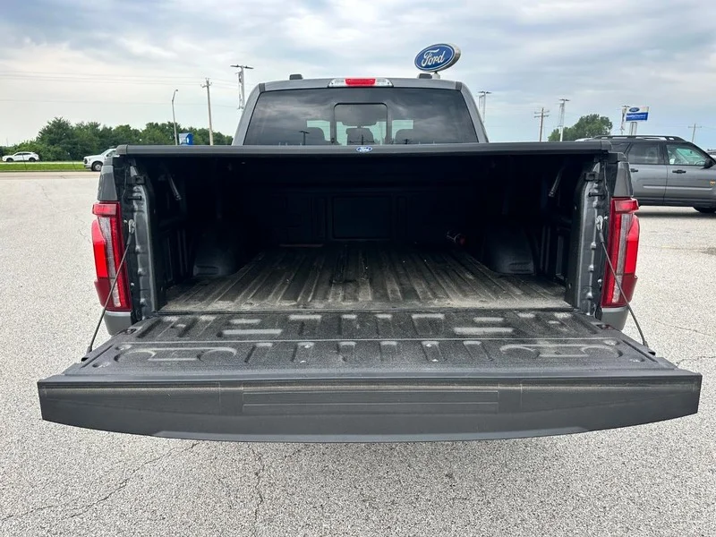 Used 2026 Carbonized Gray Metallic Ford LARIAT 4WD SuperCrew 5.5
