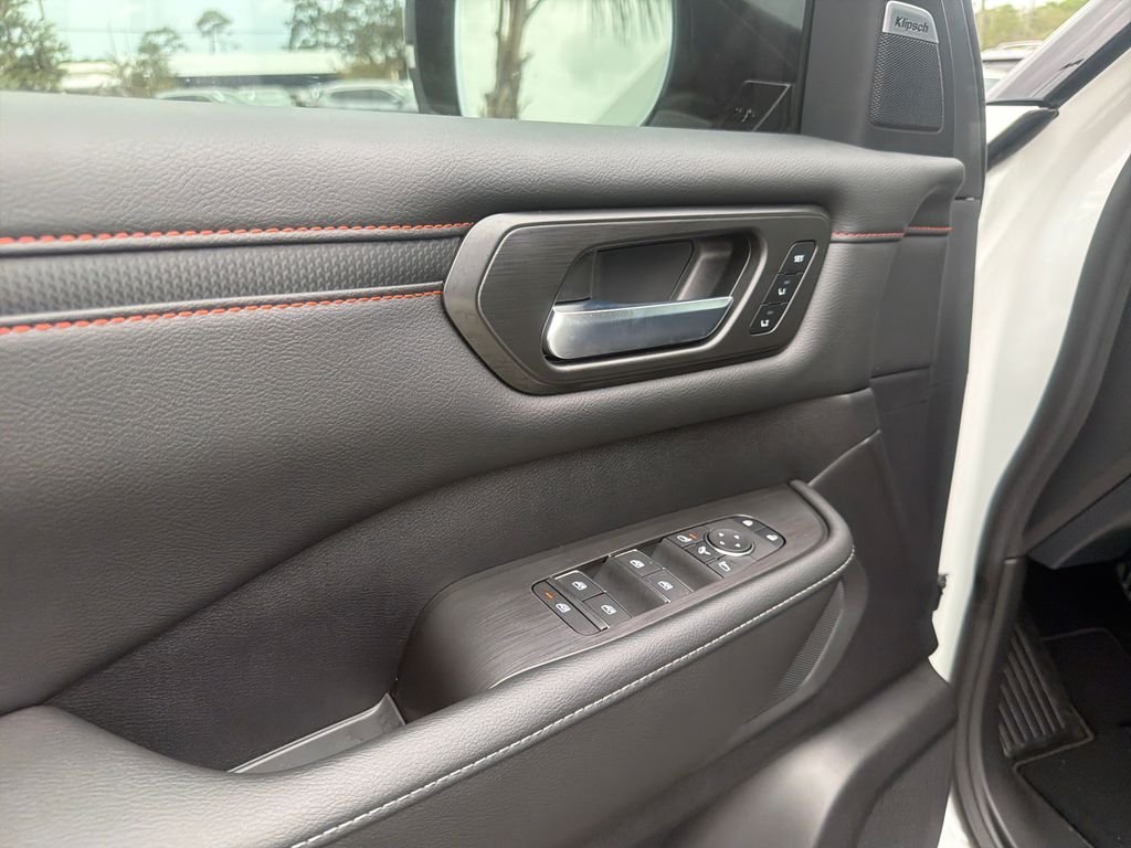 New 2026 Nissan Armada PRO-4X 4D Sport Utility