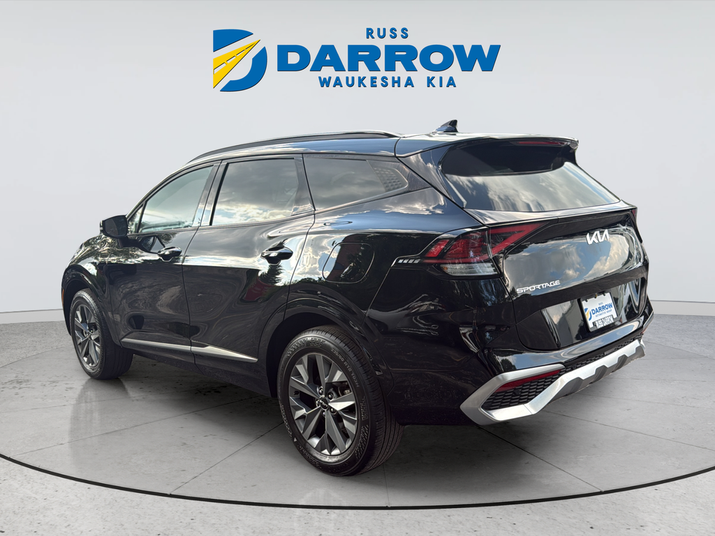 Used 2023 Black Kia SX image 3
