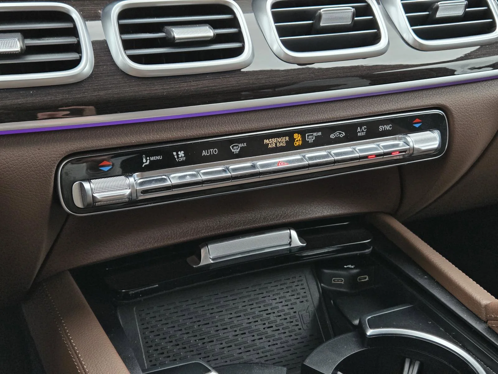Used 2024 Black Mercedes-Benz GLS 450 image 20