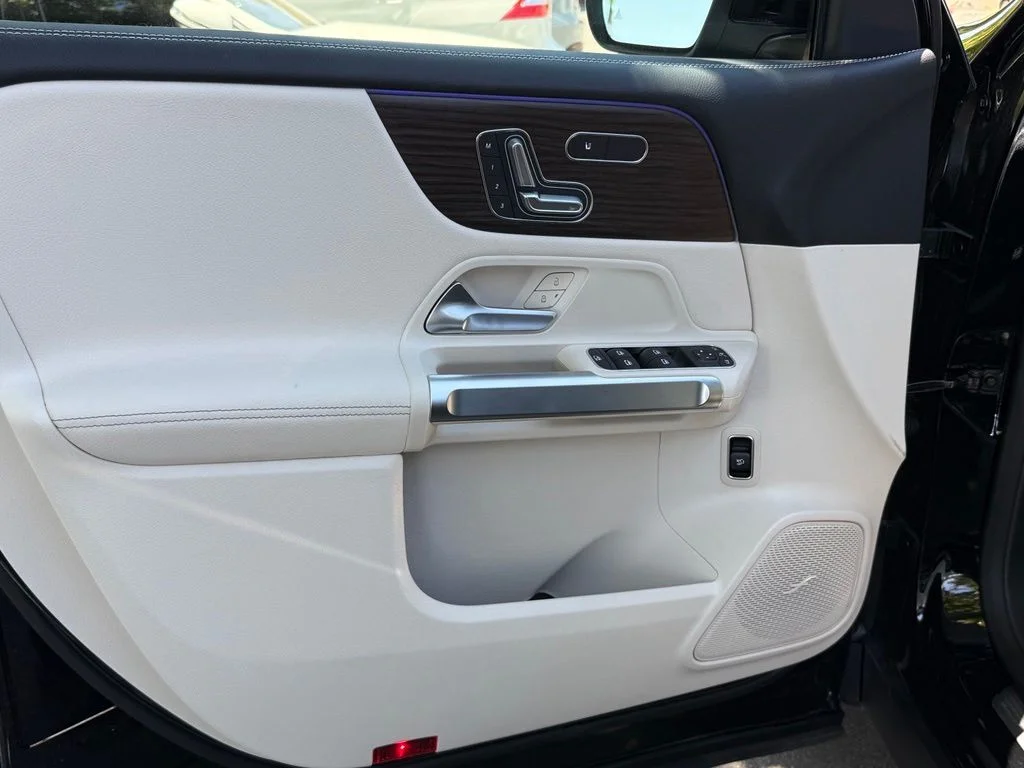 New 2026 Black Mercedes-Benz GLB 250 image 17