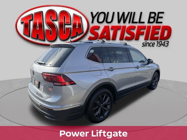 Used 2024 Silver Volkswagen 2.0T SE image 5