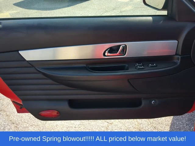 Used 2003 Red Ford  image 20