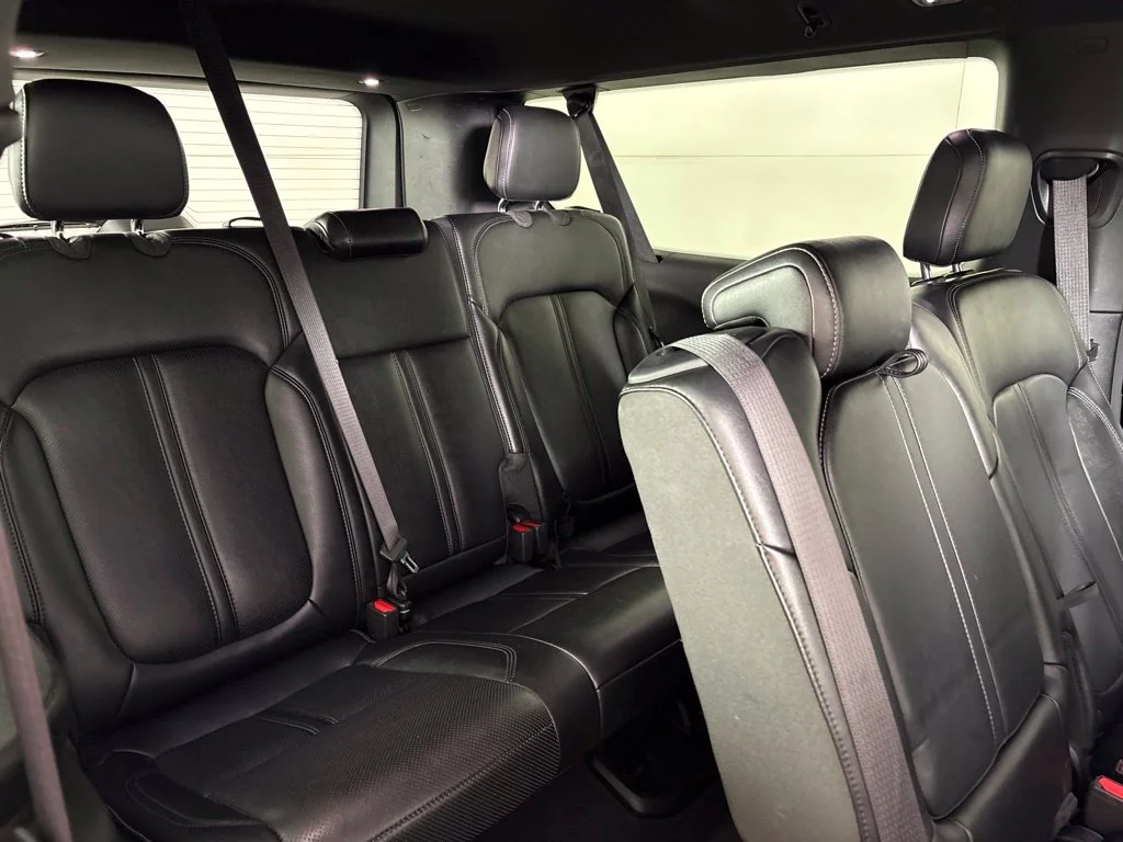 Used 2024 Black Jeep Series II image 22