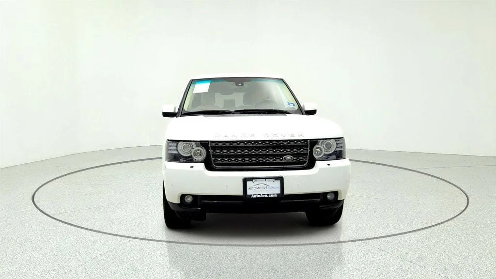 Used 2012 Fuji White Land Rover 4WD 4dr HSE image 2