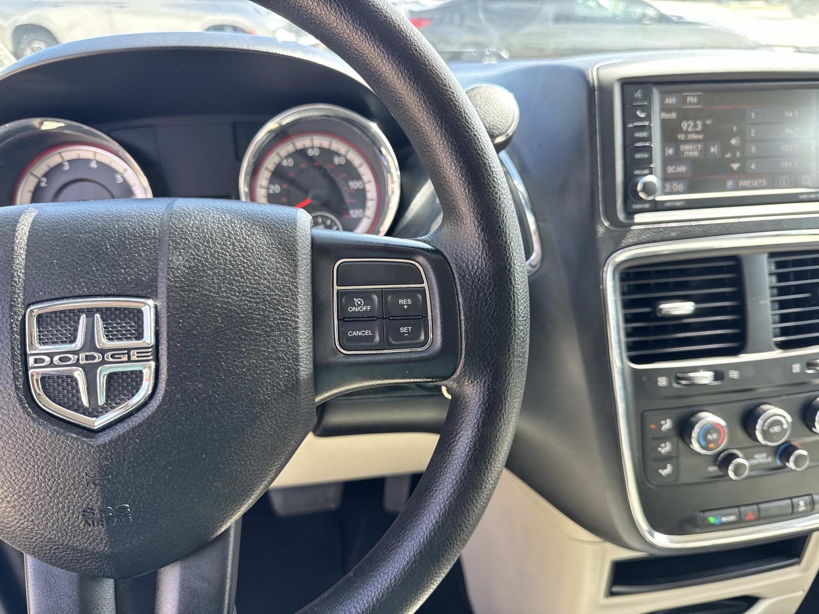 Used 2017 Silver Dodge SE image 24