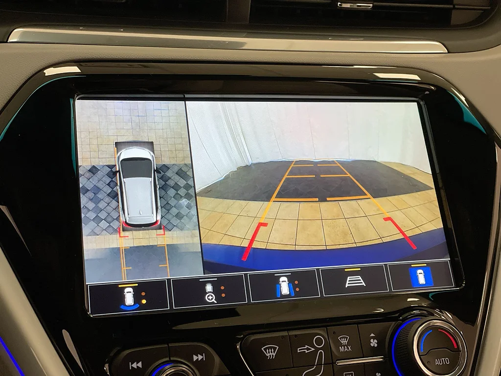 Used 2020 Kinetic Blue Metallic Chevrolet Premier image 14