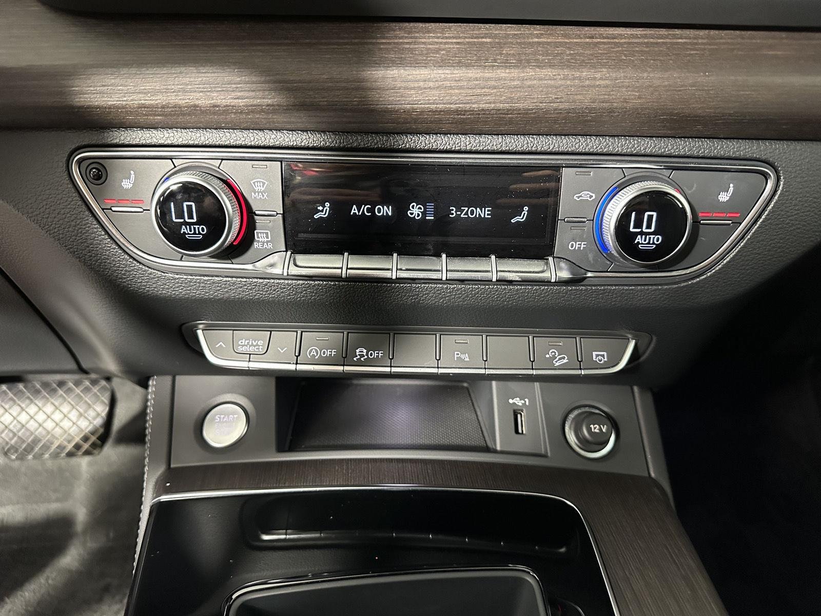 Used 2023 Daytona Gray Pearl Effect Audi S line Premium Plus image 18