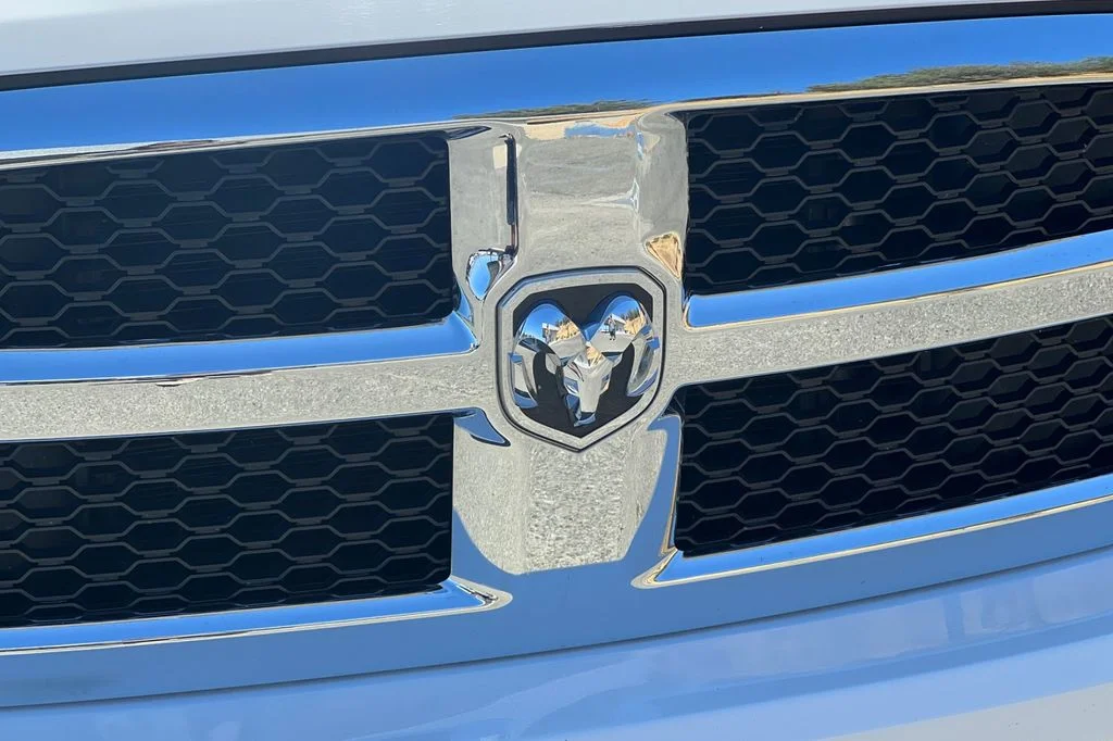 2024 RAM Ram 1500 Classic SLT - Photo 6