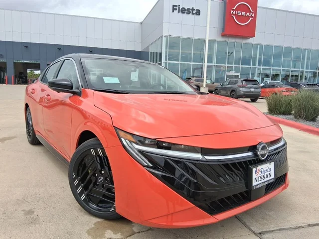 New 2026 Nissan Sentra SR FWD Car