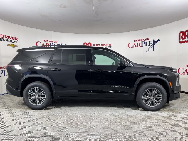 2027 Chevrolet Traverse LT - Photo 8