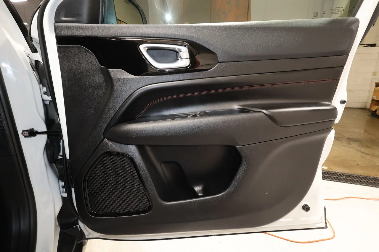 2025 Jeep Compass Trailhawk - Photo 18
