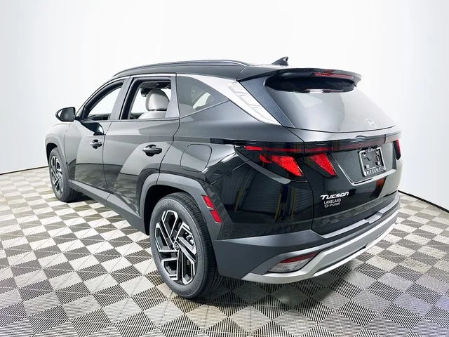 New 2026 Black Hyundai SEL image 5