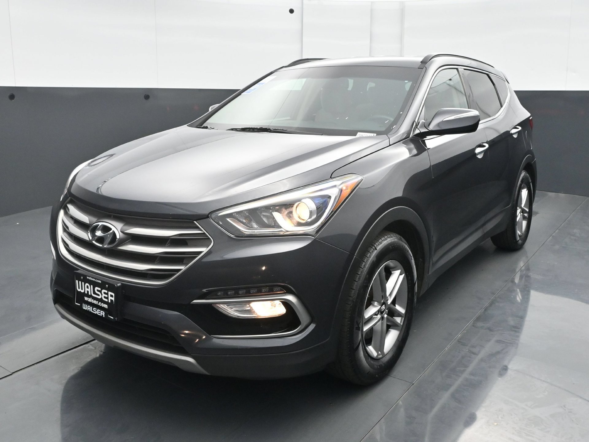 Certified Used 2018 Platinum Graphite Hyundai 2.4L Auto image 11