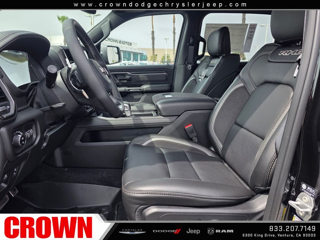 New 2026 Diamond Black Crystal Pearl-Coat Exterior Paint RAM RHO image 13