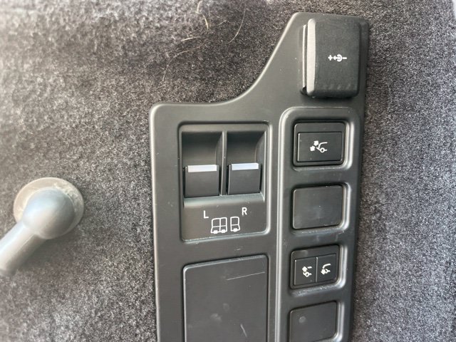 2021 Land Rover Discovery S - Photo 15