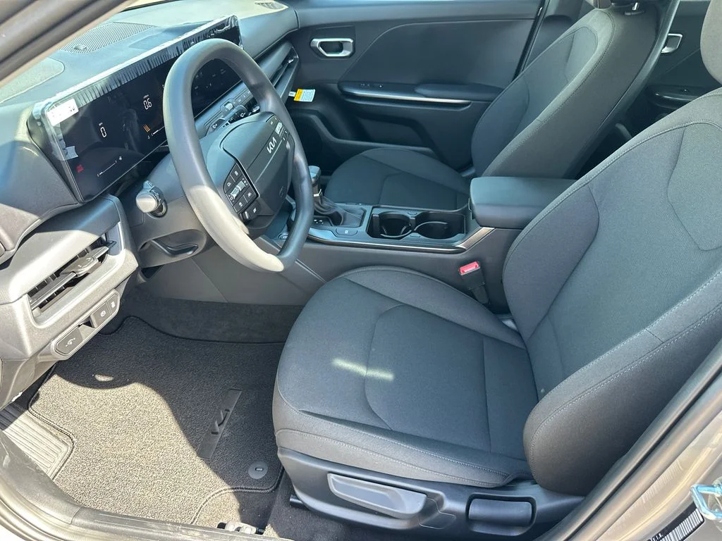 New 2026 Gray Kia LXS image 9
