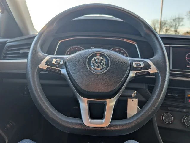 Used 2019 Blue Volkswagen 1.4T S image 11