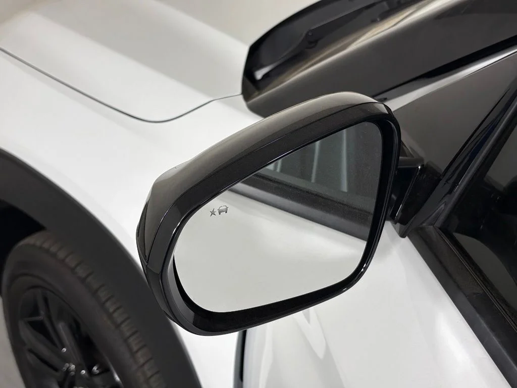 Used 2026 White Chevrolet LT image 13